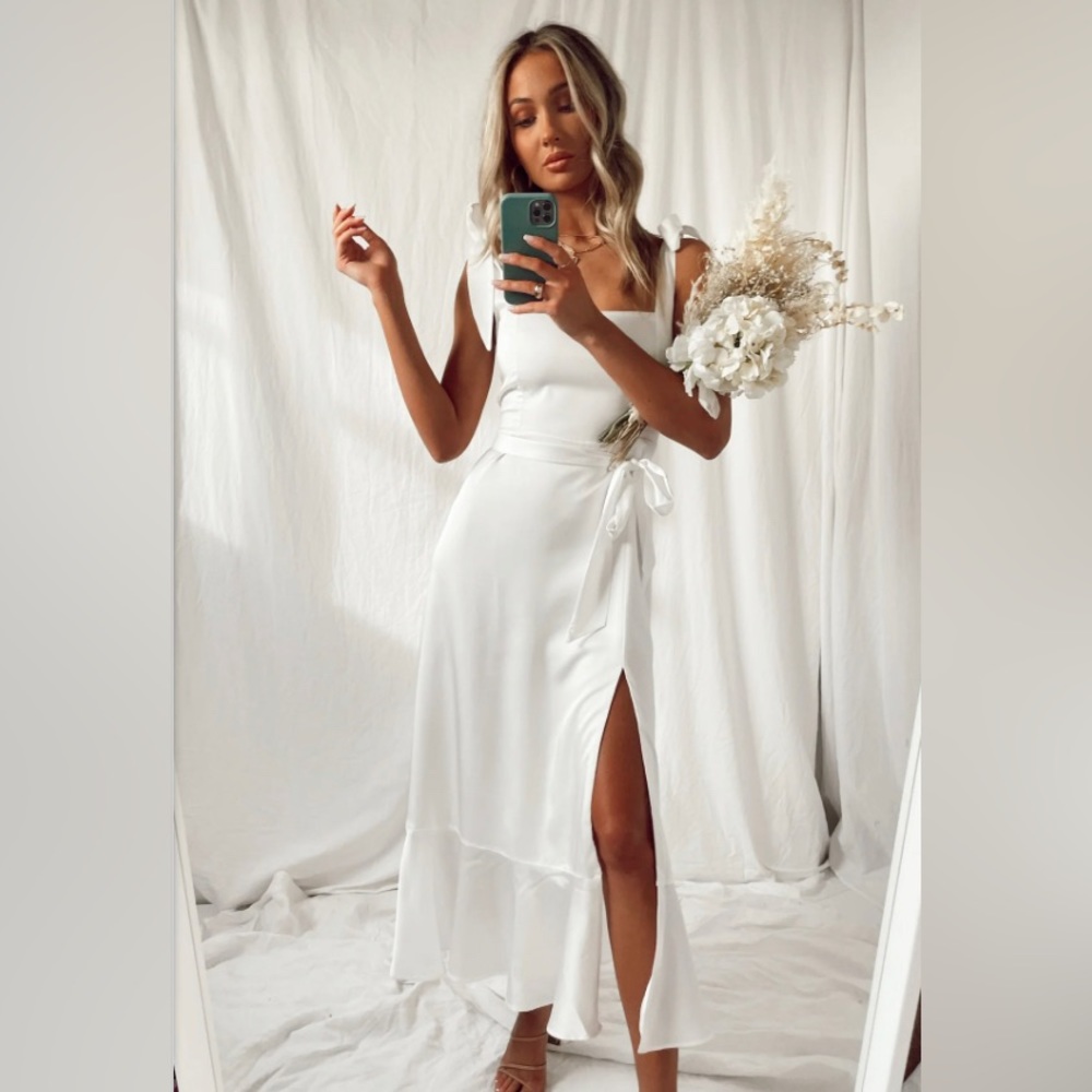 Show Me Your MuMu Garden Midi Dress
